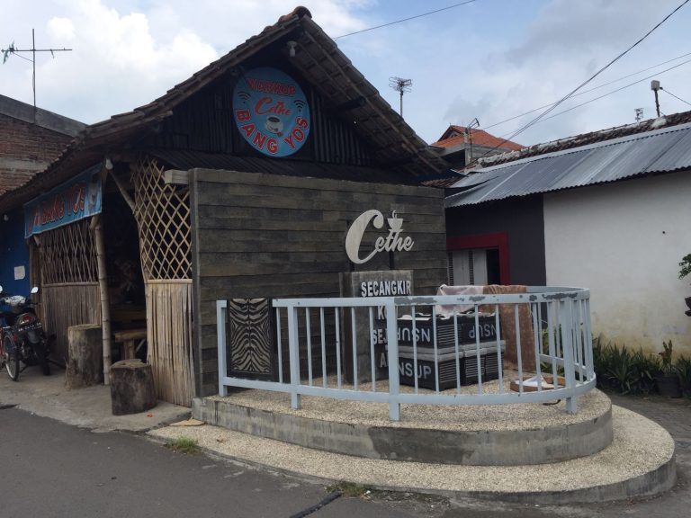 WARUNG KOPI PENGKOL